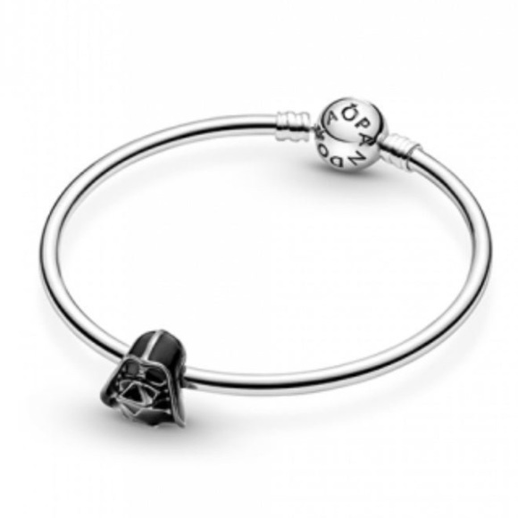 NWOT Pandora x Star Wars Darth Vader Charm with Black Enamel - 799256C01 - Picture 2 of 14